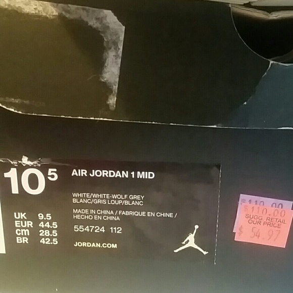 Air Jordan 1 All White With A Grey Bottom - Picture 2 of 2